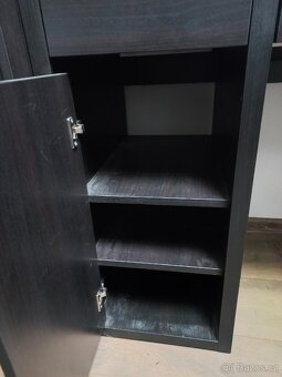 černý stůl IKEA - 2