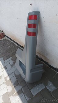 Dethleffs Esprit pravý roh zadního nárazníku - 2