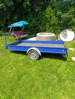 Přívěsný vozík za auto - 2