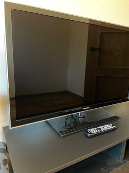 Televize Samsung 101 cm - 2