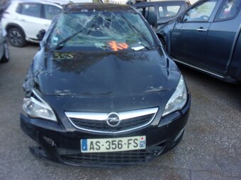 Opel Astra 1,7 CDTi 92kW - 2