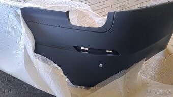 BMW f10 nárazník - 2