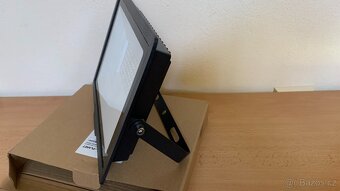 LED reflektor 100W, 4500K, venkovní IP 65 - 2