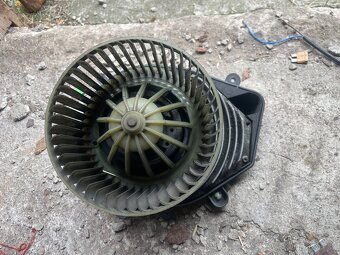 Ventilátor climatronicu - 2