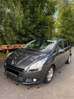 Peugeot 5008 1.6 HDi, r. 2012, 5 míst, super výbava, TOP sta - 2