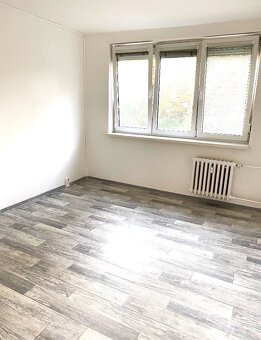 2+1 O.- Zábřeh, rekonstrukce, 15.000 Kč se vším. Od 15. 9. - 2