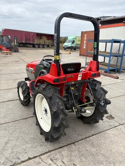 malotraktor Yanmar 18 - 2