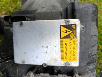 Mercedes světla R350 - 2