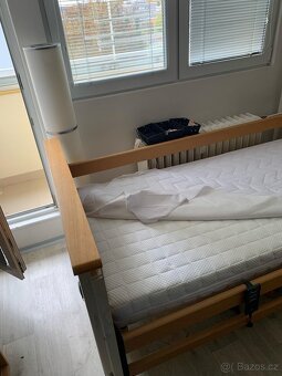 Zdravotní polohovací postel - 2