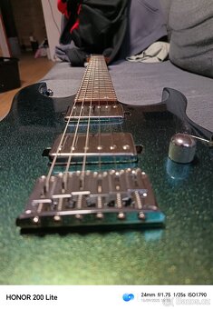 Ibanez grg 121chameleon green - 2