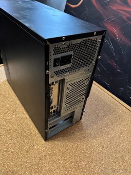 PC ASUS i3-2120T, 8 GB RAM, SSD 240GB, HDD 2TB, Win 10 Pro - 2