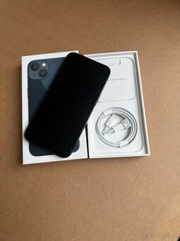 Apple iPhone 13 + originál kryt - 2