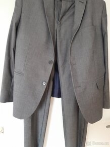 Pánský šedý oblek - 2