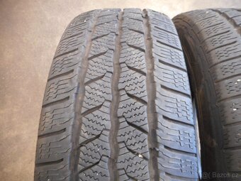 215/60R17C - 2
