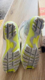 boty na bězky damske Rossinol vel 38 - 2