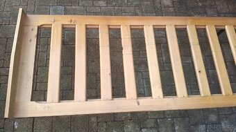 Starou dřevěnou postel - 2