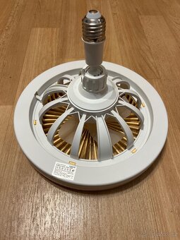 Stropní ventilátor s světlem - 2