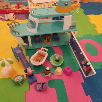 Prasátko Peppa výletní loď Hasbro - 2