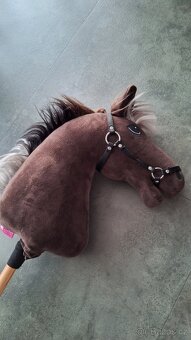 Prodám hobby horse vč.s překážkami - 2