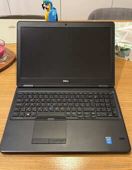 Notebook Dell Latitude E5550, Intel Core i5, 8GB RAM, 256 G - 2