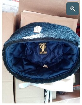 Prodám retro beranici Čsd stráže
- 2