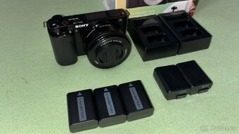 Sony ZV-E10 + objektiv Sony 16-50 - 2