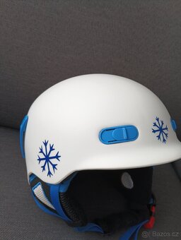 Lyžařská přilba - 2