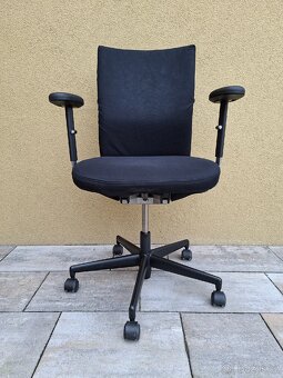 Vitra ID soft/Kancelářská židle (OP 20.000kc) - 2