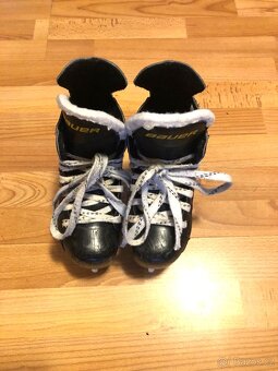 Brusle Bauer Supreme S140, vel. 31 - 2