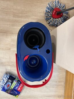 Vileda H2PrO třásňový rotační mop - 2