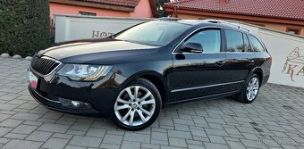 Skoda superb 2.0 tdi Dsg elegance - 2