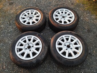 Prodám alu disky Audi 80 s roztečí 4x108. - 2