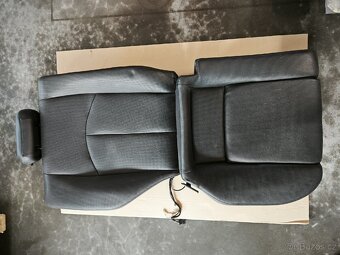 Sedačky Mercedes W211 - 2