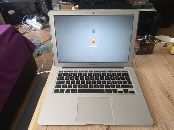 MACBOOK AIR A 1466 - 2