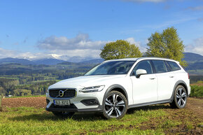 Volvo V60, 2.0 TDi Cross country 4x4 - 2