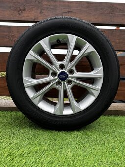 Alu kola 5x108 r17 s pneu (mond) - 2