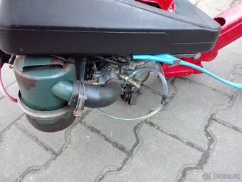 Motor tera vari s řiditky a spojkou, v dobrem stavu viz foto - 2