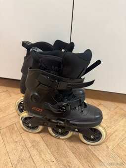 Kolečkové brusle Powerslide Next Core Black 110 Trinity - 2
