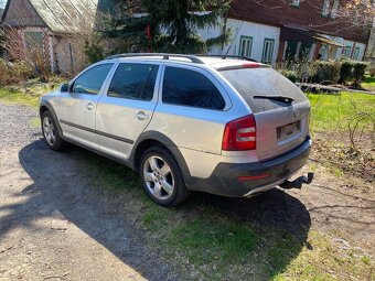 Škoda Octavia 2 - SCOUT - 2.0 tdi 103kw - BMM - 2