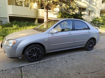 Kia Cerato 1.6 77kw 2004 - 2