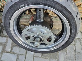 Suzuki Bandit 600 2001 - zadni kolo - 2