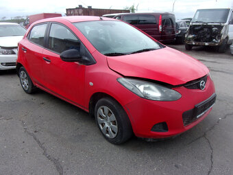 Mazda 2 DE - 2
