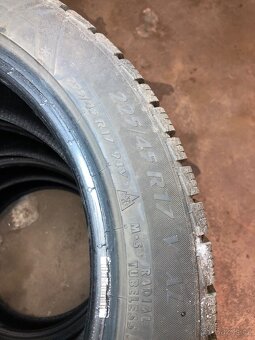 Zimní pneu Matador 225/45/R17 XL 8mm - 2