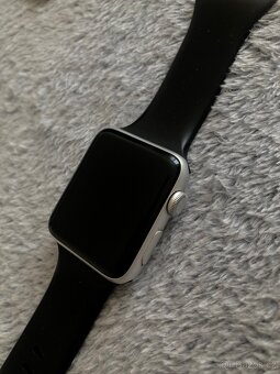 Apple hodinky - 2