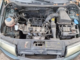 ŠKODA FABIA 1.2i HTP, barva 9572, motor BMD, nahradni dily, - 2