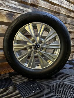 VW T7 - letní orig. ALU sada 5x120 R17 - 2