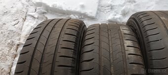 Prodám plech. kola na Ford Galaxy 2 6.5x16 et50 rozteč 5x108 - 2