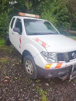 Nissan Nava D40 kingcab - 2