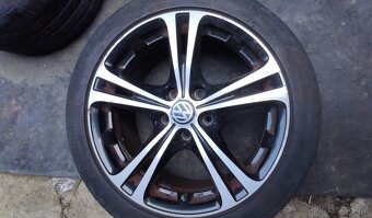 BORBET H 7,5Jx17 5x112 R17 ET 35 225/45 R17 - 2
