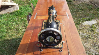 Šicí stroj Bobbin - 2